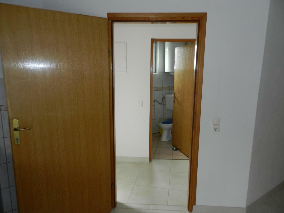 מאלינסקה Apartmani Lucija Jurkovic מראה חיצוני תמונה
